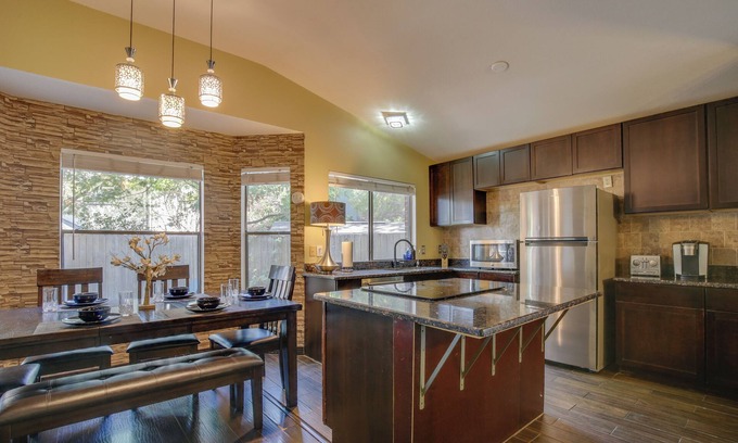 North San Antonio - SAT House | Family-Friendly San Antonio Abode w/Patio!