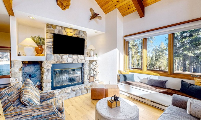 Blue River House | Family-Friendly Ski Retreat W/Loft, Mountain Views, Fast WiFi, & Ideal Location