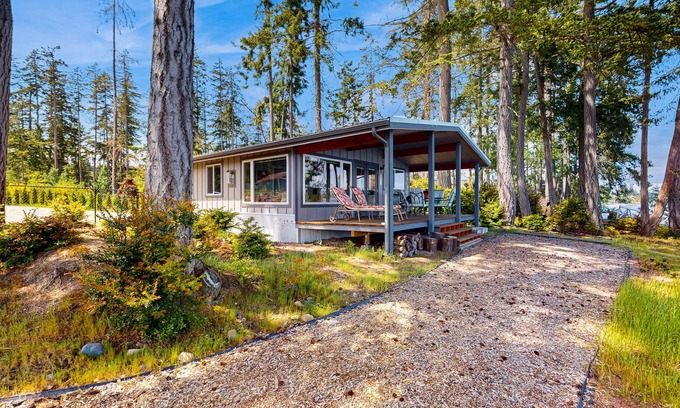 Fox Island House | Family-friendly, soundfront getaway with deck, Wifi, W/D and mountain views
