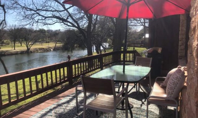 Glen Rose House | Family Friendly Spacious home on the Paluxy River