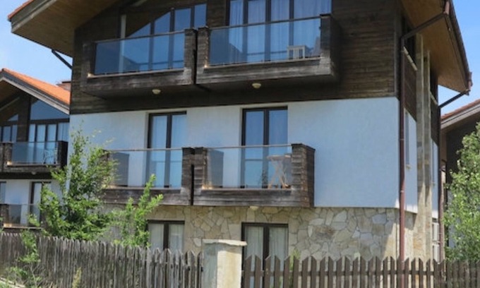 Borovets Ski Chalet | Family friendly stunning ski chalet, 4 bedrooms, 3 bathrooms, Hot Tub, free Wifi