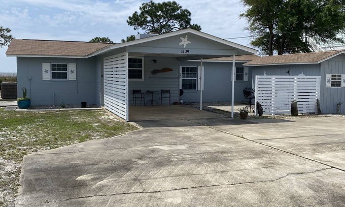 Panacea House | Family Friendly Beach House -Gator Dunes