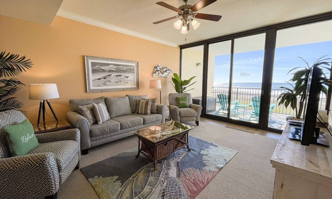 Dauphin Island Condo | Family Friendly 6th Floor Gulf Front Condo at Holiday Isle on Dauphin Island