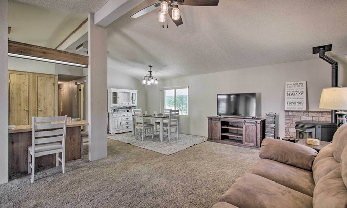 Wofford Heights House | Family-Friendly Home ~ 1 Mi to Kern River!