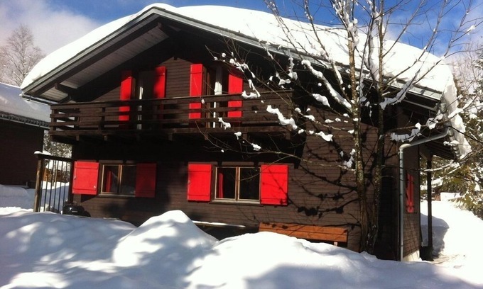 Egg House | Family-friendly vacation home in an inviting skiing and hiking area