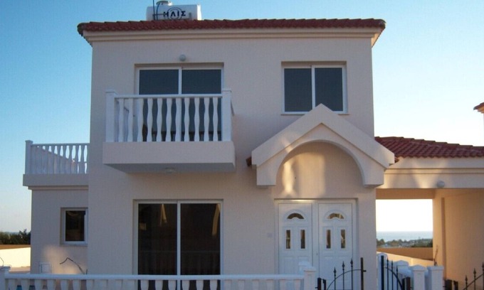 Ayia Napa Villa | Family friendly villa with private pool near Nissi beach and Ayia Napa sqaure