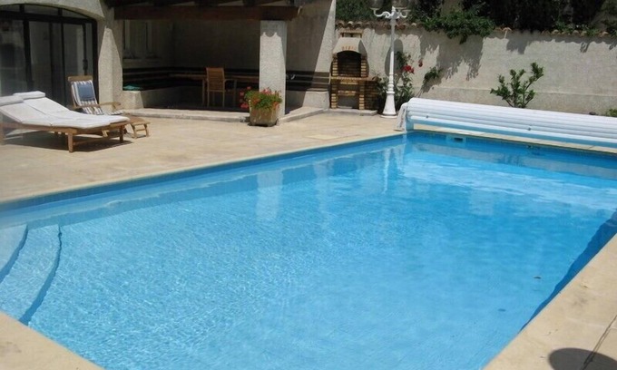 Lespignan Villa | Family Friendly Villa with AirCon, Games Room, Private Pool, Dog Friendly 5B&4Ba