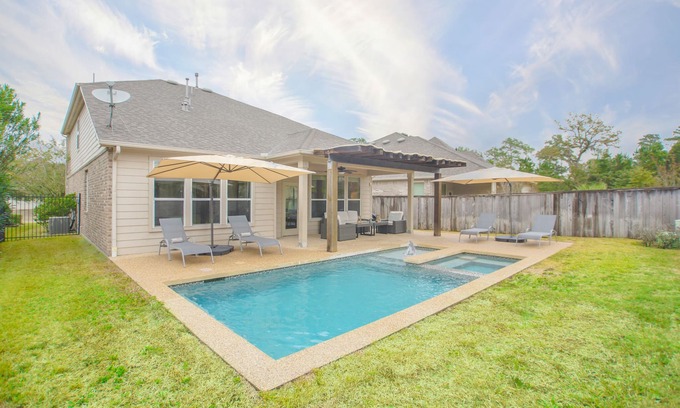 Indian Springs House | Family friendly w/beautiful pool, SPA, and BBQ terrace!
