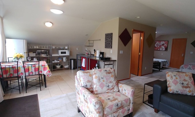 Bellingham Apartment | Family friendly & work travel friendly Studio