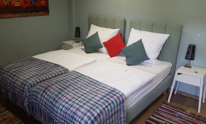 Obernburg Apartment | Family & Friends apartment with box-spring double beds in Obernburg am Main