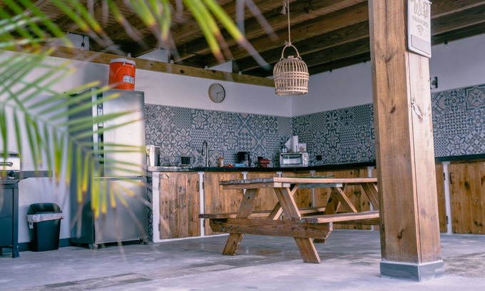 Bubali House | Family/Friends house-10 min from the beach