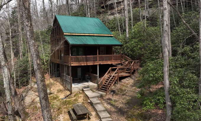 Stanton Cabin | Family Fun Along The Ridge!