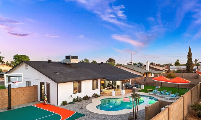 Deer Valley House | Family Fun! Heated Pool Hoops Putt Putt Bocce