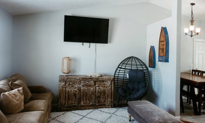 Tooele House | Family Fun House in Tooele