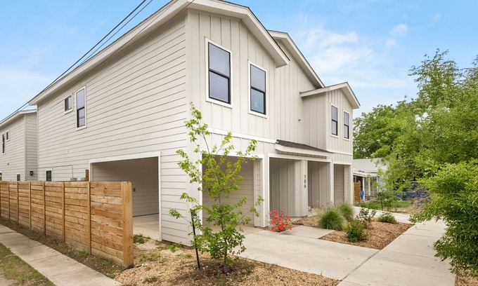 Nevada Street Apartment | Family Fun in San Antonio: Toy Story Room & BBQ!