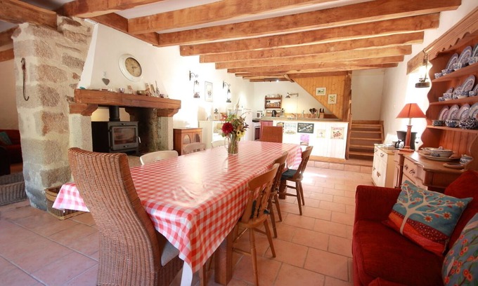 Pensol Cottage | Family gite sleeps 7 in beautiful former water mill.