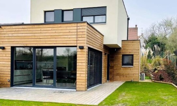 Conde-Sainte-Libiaire House | Family home near Disney