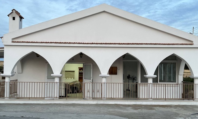Moni House | Family holiday home.