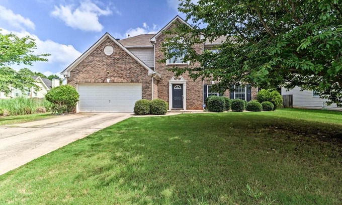 Stockbridge House | Family Home, 23Mi to DWTN Atlanta and Aquarium