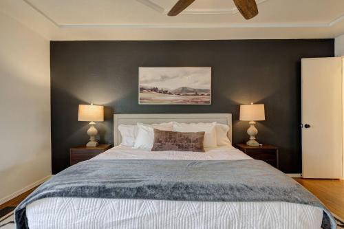 Edmond House | Family Home 5 Beds 3 Baths By Oc