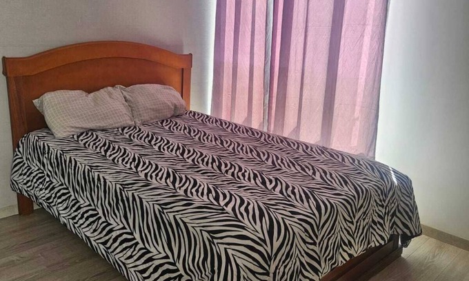 Pomasqui House | FAMILY HOME 5 MINUTES FROM THE MIDDLE OF THE WORLD!