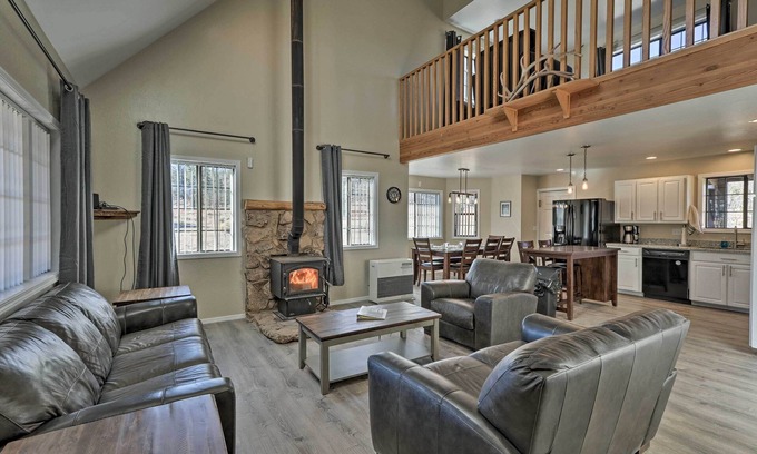 Flagstaff House | Family Home in Flagstaff w/Surrounding Mtn Views!