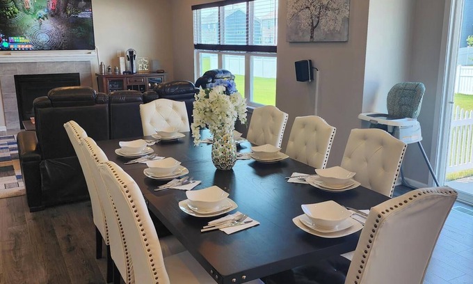 Dyer House | Family Home in Quiet Suburbs