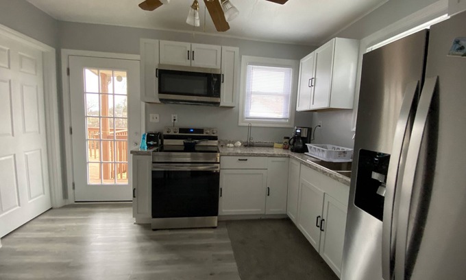 Highland Heights House | FAMILY home near CINCINNATI