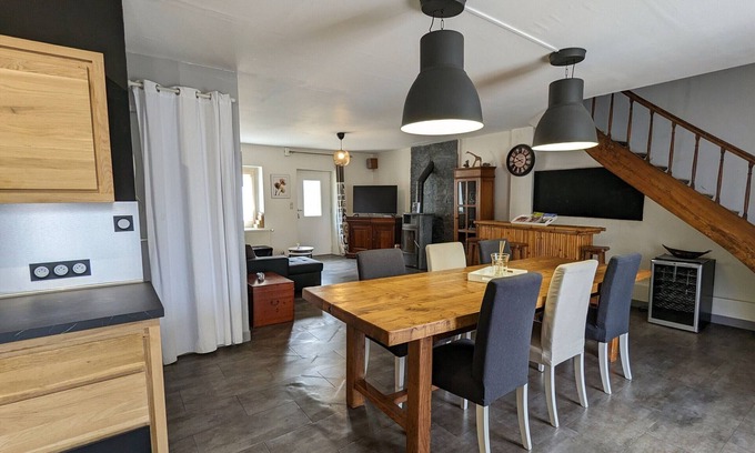 Messas Cottage | Family home near castles, Loire cycling, private parking