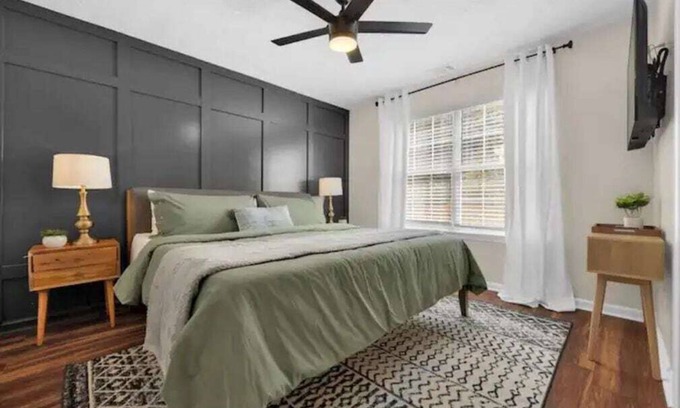 Lilburn House | Family Home w BBQ, GameRm & Fire pit/Pet Friendly
