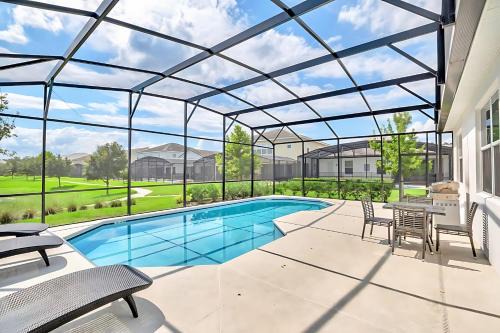 Kissimmee House | Family Home with Cinema Pool and BBQ Near Disney