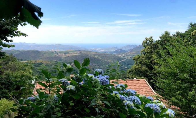 Rutali House | Family home with sea view near St-Florent