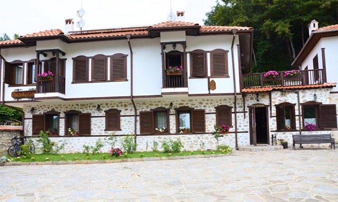 Rozhen Hotel | Family Hotel Dinchova kushta