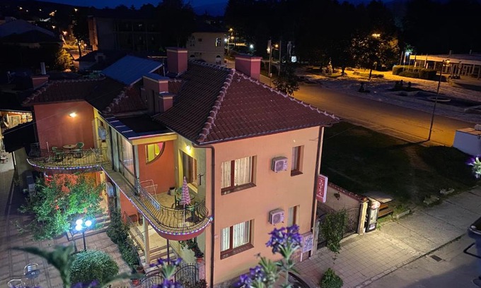 Pavel Banya Hotel | Family Hotel Kavrakovi