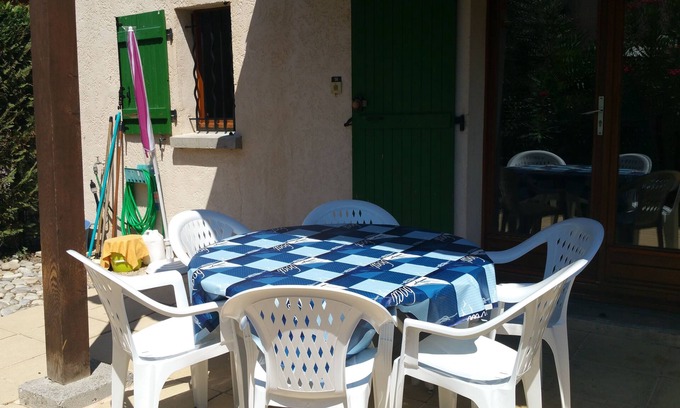 Bastide Giraud House | Family House 3 rooms Swimming pool Parking WIFI 2 kms Sea Villeneuve Loubet