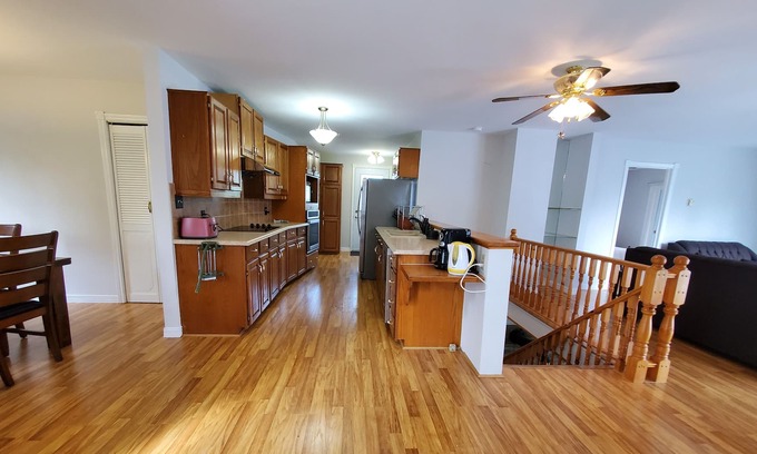 Deseronto House | Family House