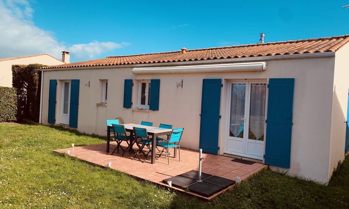La Bree-les-Bains House | Family House Near Beach, Market & Shops - 6 pers. 3-star rating