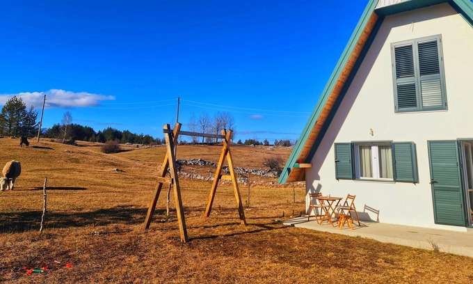 Zabljak House | Family house in a beautiful and quiet part of Žabljak.
