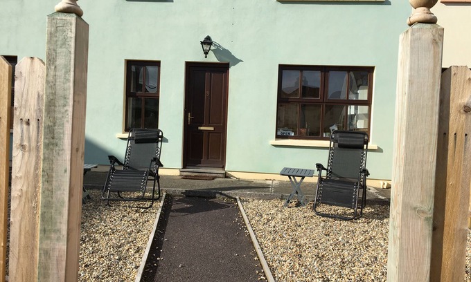 Castletownsend House | Family house in the centre of the picturesque village of Castletownshend