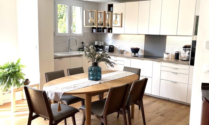 Porchefontaine House | Family house in Versailles close to Eiffel Tower in Paris