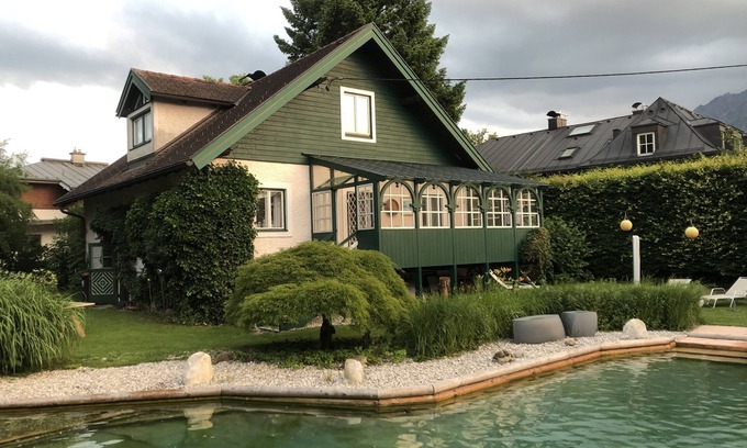 Anif Cottage | Family house incl. sauna garden & swimming pond