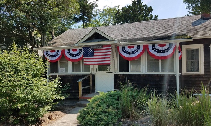 Ocean Beach House | Family house with easy access to beach and town