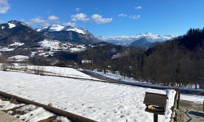 Saint-Jeoire Ski Chalet | Family mountain chalet, Close to the Brasses ski slopes