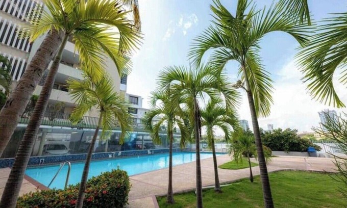 San Juan Apartment | Family Oasis Retreat On Ashford Ave Steps To Beach
