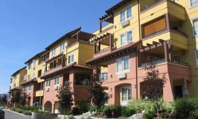 Okanagan-Similkameen Condo | Family Oriented Lakefront Rental at Casa Del Lago in Beautiful Osoyoos, BC