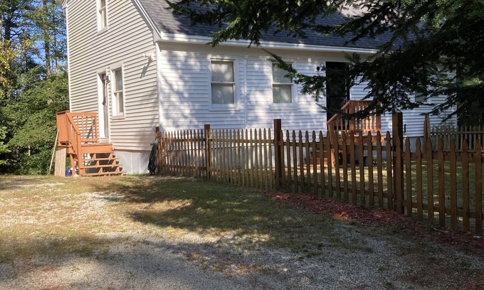 Lake Arrowhead House | Family & pet friendly lakeside home with game room, close to park & pools