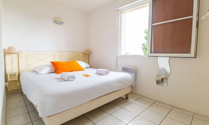 Les Epesses Apartment | Family & Pet-Friendly Haven with Private Terraces - Near Puy du Fou