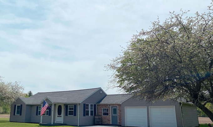 Jamestown House | Family & pet friendly home with yard - 5 minutes from Chautauqua Lake!