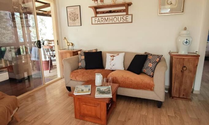 Aldershot House | Family & Pet Friendly Retreat on the Highway