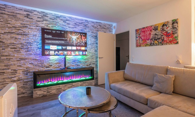 Bezons Apartment | Family/Professional Comfort at the Gates of Paris